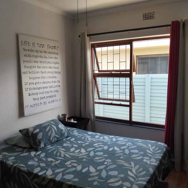 3 Bedroom Property for Sale in Peerless Park North Western Cape